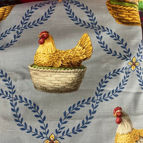 Kaufmann Chicken Rooster Stain Soil Repellent Fabric 3 Yards by 56" Wide - Picture 1 of 5
